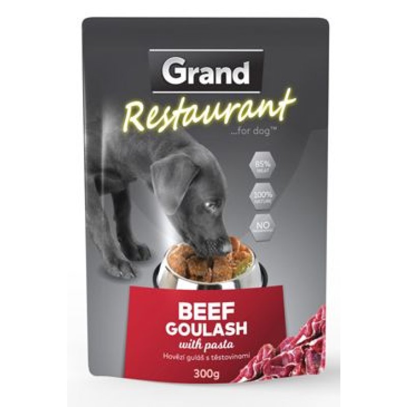 GRAND kaps. deluxe pes Restaur. 100% hovězí guláš 300 g